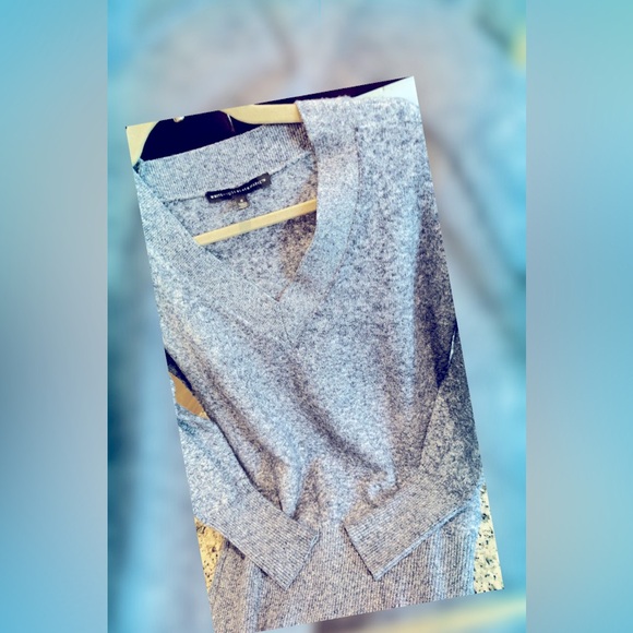 White House Black Market Light Blue V-Neck Sweater - Picture 3 of 3